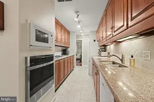 704 Belvedere St, Carlisle, PA 17013 - Photo 14