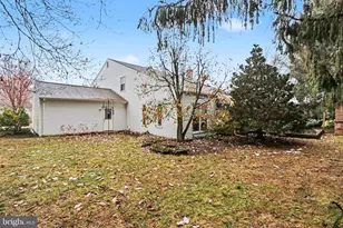 704 Belvedere St, Carlisle, PA 17013 - Photo 40