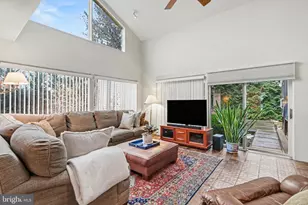 704 Belvedere St, Carlisle, PA 17013 - Photo 8