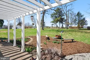 23 E Willow Terrace Dr, Mechanicsburg, PA 17050 - Photo 4