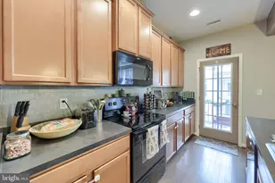 3037 C Meridian Cmns, Mechanicsburg, PA 17055 - Photo 8