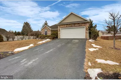 18 Sir William Drive, Newville, PA 17241 - Photo 2