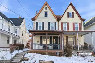 327 4th St, New Cumberland, PA 17070 - Photo 1