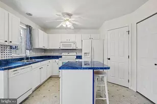 54 Woodmyre Ln, Enola, PA 17025 - Photo 8