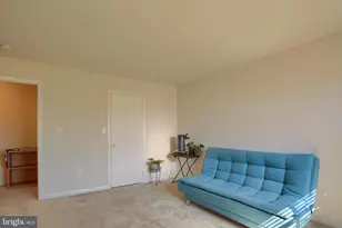 413 Eisenhower Dr, Carlisle, PA 17013 - Photo 24