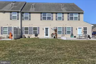 413 Eisenhower Dr, Carlisle, PA 17013 - Photo 40