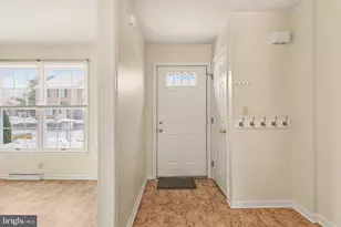 652 Park Ridge Dr, Mechanicsburg, PA 17055 - Photo 2