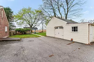 201 4th St, Boiling Springs, PA 17007 - Photo 30