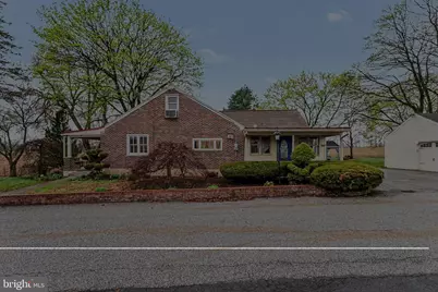 201 4th Street, Boiling Springs, PA 17007 - Photo 1