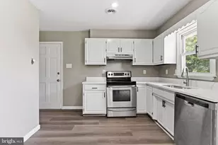 921 Thornton Dr, Mechanicsburg, PA 17055 - Photo 16