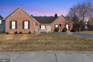 5525 Barbara Dr, Mechanicsburg, PA 17050 - Photo 2