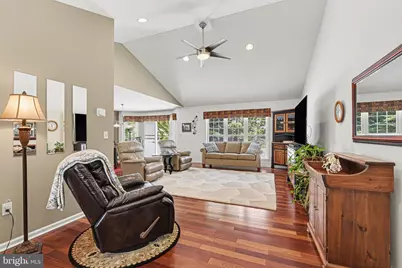 37 Blue Spruce Drive, Enola, PA 17025 - Photo 2