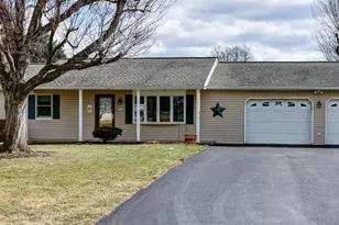 339 Stoner Rd, Mechanicsburg, PA 17055 - Photo 2