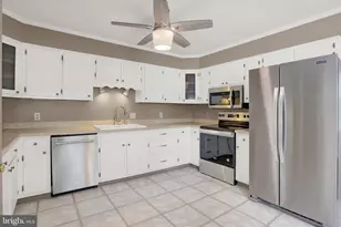 3803 Bellows Dr, Camp Hill, PA 17011 - Photo 12