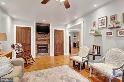 115 N Washington Street, Shippensburg, PA 17257 - Photo 6