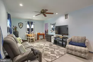 1016 Allen St, New Cumberland, PA 17070 - Photo 6