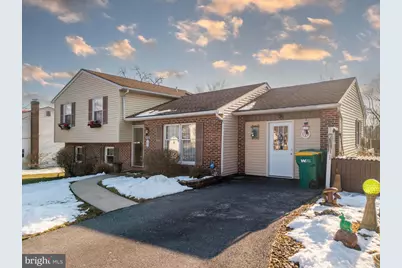 111 Laurel Drive, Enola, PA 17025 - Photo 2