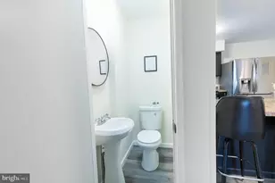 14 W Glenwood Dr, Camp Hill, PA 17011 - Photo 8