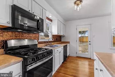 244 Cumberland Road, Camp Hill, PA 17011 - Photo 10