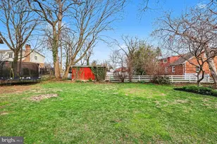 124 S Locust St, Camp Hill, PA 17011 - Photo 28