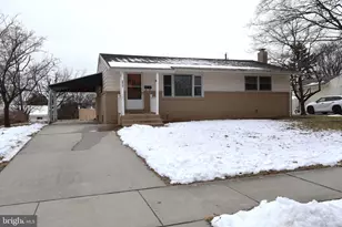 3415 Hawthorne Dr, Camp Hill, PA 17011 - Photo 2