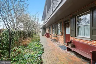 136 W Pomfret St, Carlisle, PA 17013 - Photo 40