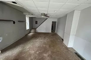 21 N Queen St, Shippensburg, PA 17257 - Photo 2