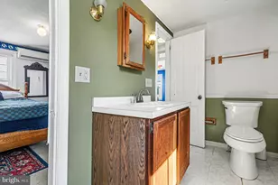 12 S Washington St, Mechanicsburg, PA 17055 - Photo 16