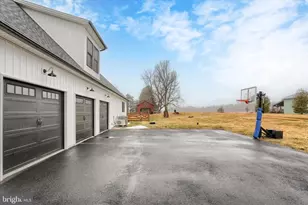 23 Peyton Dr, Carlisle, PA 17015 - Photo 4