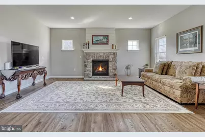 102 Berkshire Drive, Carlisle, PA 17015 - Photo 10