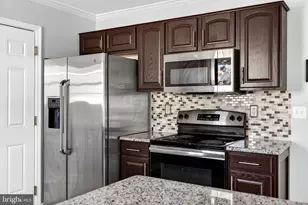 7 Sussex Dr, Carlisle, PA 17013 - Photo 14