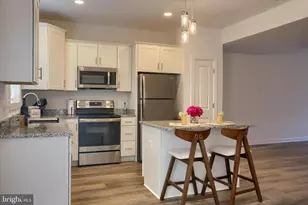 30 Parkview Dr, Carlisle, PA 17013 - Photo 6