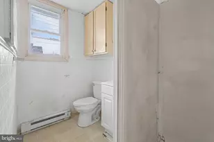 172 E Penn St, Carlisle, PA 17013 - Photo 24