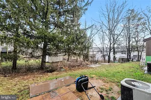 1725 English Dr, Mechanicsburg, PA 17055 - Photo 24