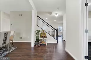 48 Silver Cir, Mechanicsburg, PA 17050 - Photo 2