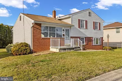 303 Brandy Lane, Mechanicsburg, PA 17055 - Photo 2