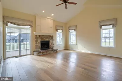 427 Carmella Drive, Mechanicsburg, PA 17050 - Photo 8