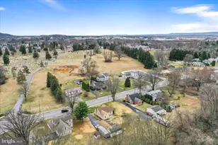 301 Roxbury Rd, Shippensburg, PA 17257 - Photo 34