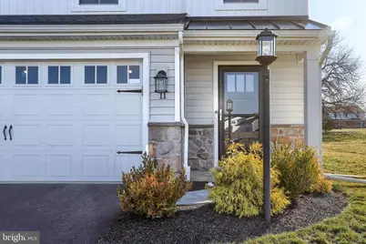 11 Shillington Lane, Carlisle, PA 17013 - Photo 2