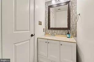 6903 Salem Park Cir, Mechanicsburg, PA 17050 - Photo 14