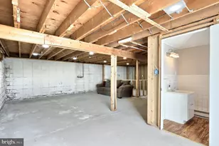 318 Berkshire Rd, Mechanicsburg, PA 17055 - Photo 18