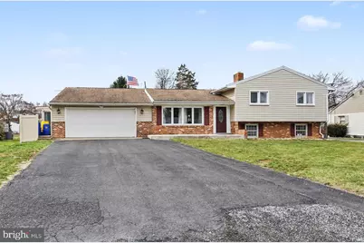 60 Conodoguinet Avenue, Camp Hill, PA 17011 - Photo 2