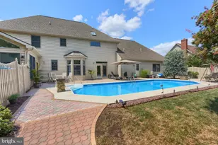 15 Derbyshire Dr, Carlisle, PA 17015 - Photo 6