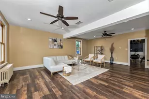 419 W Keller St, Mechanicsburg, PA 17055 - Photo 2