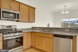 657 Brittany Dr, Mechanicsburg, PA 17055 - Photo 8