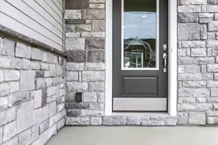 657 Brittany Dr, Mechanicsburg, PA 17055 - Photo 2