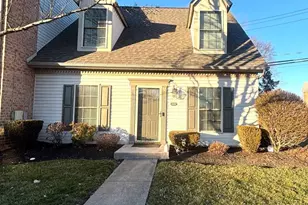 368 Melbourne Ln, Mechanicsburg, PA 17055 - Photo 1