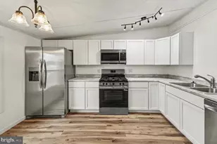 31 Cypress Ln, Carlisle, PA 17015 - Photo 14