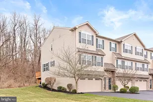 174 Old Schoolhouse Ln, Mechanicsburg, PA 17055 - Photo 2