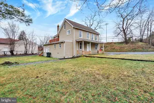 36 Middle Spring Ave, Shippensburg, PA 17257 - Photo 2